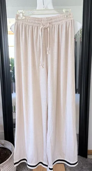 Wide Leg Lightweight Pants With Elastic Drawstring Waistband thumbnail 1