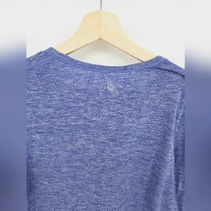Lululemon Swiftly tech Blue Long Sleeve Size large thumbnail 7