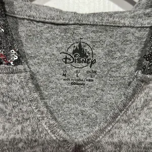 Walt Disney World Sweatshirt M Sequin Hooded Gray Silver Graphic Distressed thumbnail 5