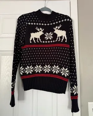 Abercrombie and Fitch A&F Vintage Deer Holiday Snowflake Sweater Christmas Cozy thumbnail 1