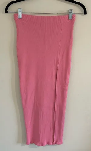 Lulus Ribbed Side Slit Midi Skirt, Pink, Size S, NWOT thumbnail 1