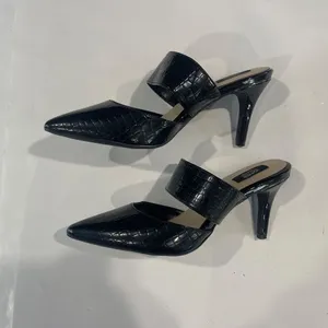 Jones New‎ York Black Shoes - Size 9. thumbnail 2