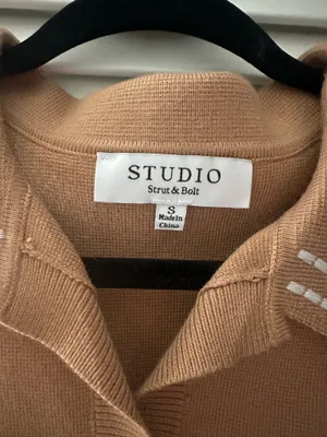 Boutique Top thumbnail 3