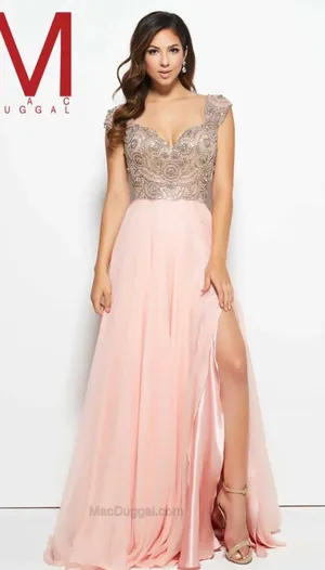 Mac Duggal Gown thumbnail 1