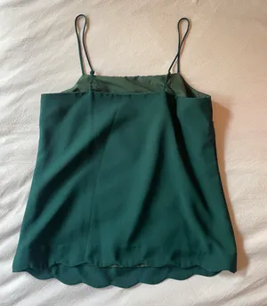 J.Crew Factory Women’s 00 Forest Green Scallop Tank Top thumbnail 3