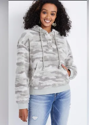 NWT Maurices Camo Sherpa Henley Hoodie size large thumbnail 1