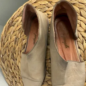 Free People Royale Flats size 37.5 Taupe Leather cut out D’orsay shoes women’s thumbnail 6