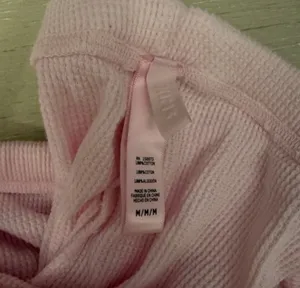 SKIMS Pink Pajama SET! M thumbnail 11