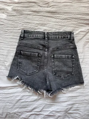 High-Waist Black Frayed Hem Denim Shorts thumbnail 4
