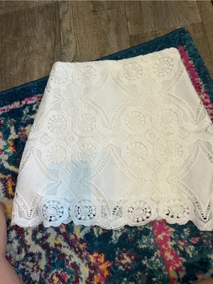 Abercrombie White Lace Mini Skirt thumbnail 3