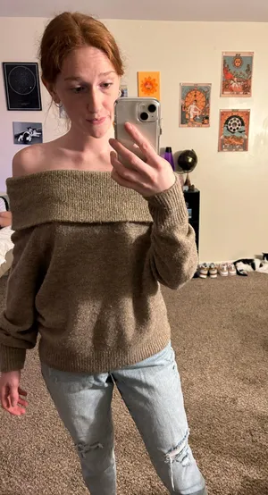 H&M off the shoulder sweater thumbnail 1