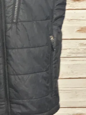 Marmot gorpcore black insulated puffer vest Size Small thumbnail 5