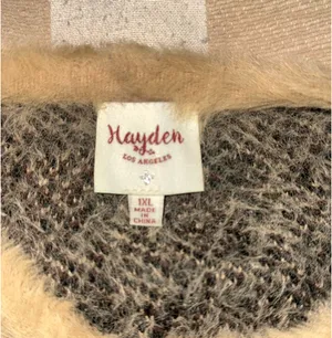 Boutique cheetah Sweater thumbnail 2