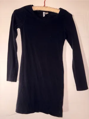 H&M Black Crewneck Long Sleeve Bodycon Dress size xs thumbnail 1