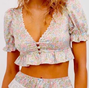For Love & Lemons Top thumbnail 1