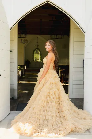 Sherri Hill Prom Dress thumbnail 6