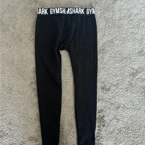 Gymshark black‎ fit seamless leggings thumbnail 2