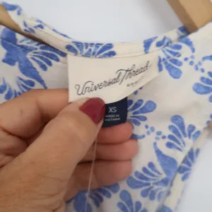 Universal Threads Dress Womens XS Blue Print Smocked Waist Bird Floral Mini NEW thumbnail 2