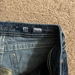 Classic Blue miss me Women's Jeans size 29 thumbnail 2