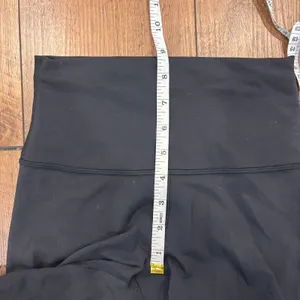 Lululemon Wunder Train High-Rise Crop 23" Leggings LW6BNFS Black Women's Size 2 thumbnail 6