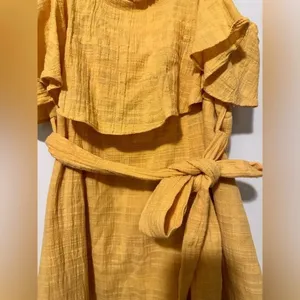Here comes the sun mustard sleeveless dress size M thumbnail 3