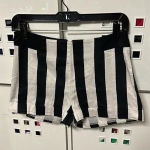 Sweet Rain black and white striped shorts thumbnail 1
