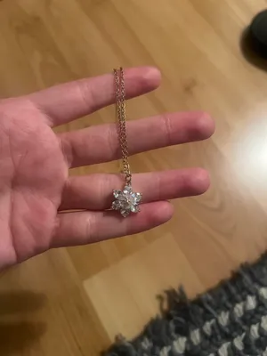 Gold flower necklace with clear crystal petals #floral #crystal No flaws Don't need thumbnail 4
