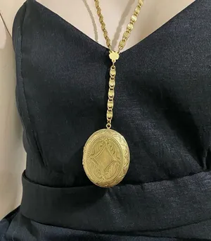 Vintage Signed 1928 Scroll Chain Link Gold-tone Locket Pendant 30” Necklace thumbnail 3