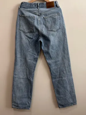 Aritzia Denim Forum The Joni High Rise Loose Jeans 29L Size 25 Blue thumbnail 9