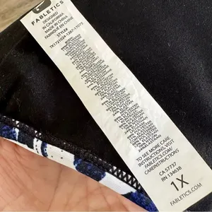 Fabletics Elaine reversible sports bra thumbnail 6