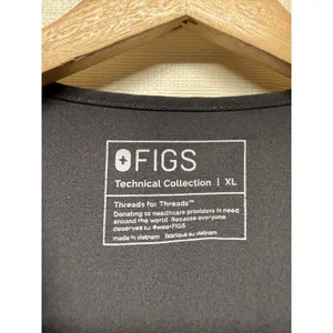Figs Scrub Top Women XL Black Casma 3 Pocket V Neck Medical Nurse Stretch FW1100 thumbnail 3