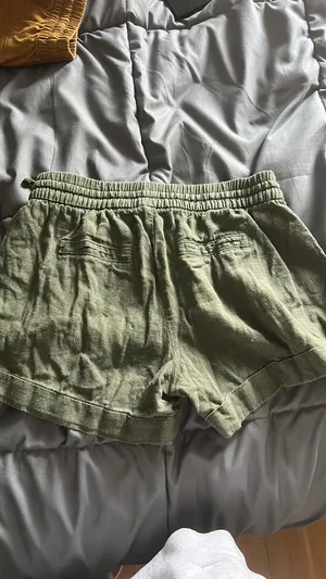 Old Navy Linen Shorts thumbnail 1