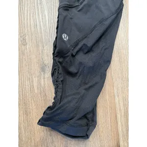 LULULEMON Capri Women's Activewear Leggings Black Size‎ 6 thumbnail 4