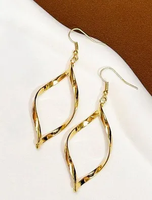 Elegant Geometric Square Dangle Drop Earrings for Women thumbnail 1