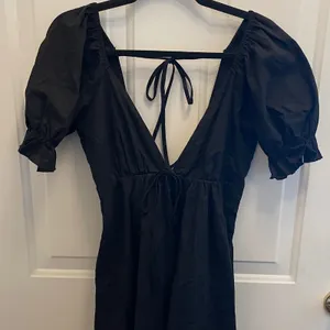 Princess Polly Blissful Black Puff Sleeve Mini Dress Open‎ Back US 0 Coquette thumbnail 1