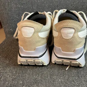 Puma Women's Cream and White Athletic Shoes thumbnail 5
