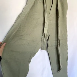 a new day sage green‎ paperbag trousers straight leg women's size XS rayon nylon thumbnail 2