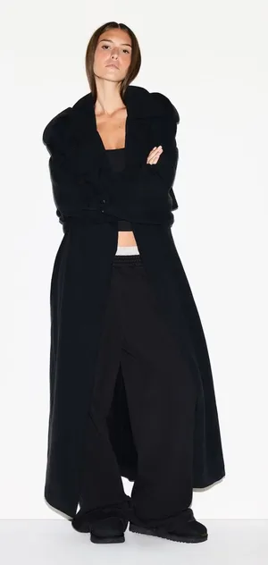 SKIMS NWT Boyfriend Fleece Oversized Trench Coat - Onyx XS thumbnail 1