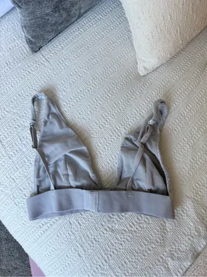 SKIMS Light Grey Ribbed Wireless Bralette thumbnail 2