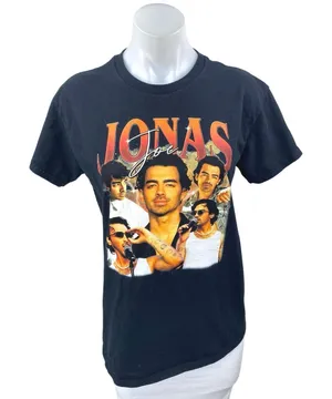 Gildan Joe Jonas Brothers Women's Black Graphic Short Sleeve Band T Shirt Tee Top Sz S thumbnail 1
