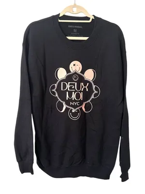 DEUX MOI Viral Restaurant Menu Oversized Sweatshirt NWOT‎ Medium thumbnail 1