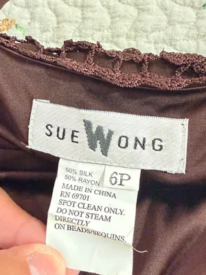 Sue Wong Y2K Chocolate Silk Crochet Panel’s Floral Appliqué Mini Dress Size 6P thumbnail 5