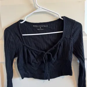 Aeropostale Black Long-Sleeve Crop Top thumbnail 3