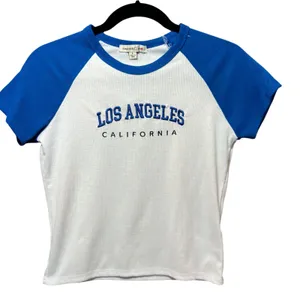Orange Kiss Los Angeles California Ribbed Baby Tee Size‎ L Blue White Y2K Retro thumbnail 1