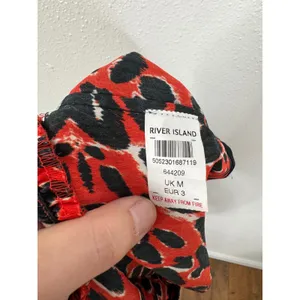 Pacha Ibiza River Island Womens Red Leopard Print Satin Shorts Size Medium thumbnail 4