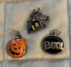 Halloween Small Charms Orange Black Silver Pumpkin, Haunted House & Boo thumbnail 1