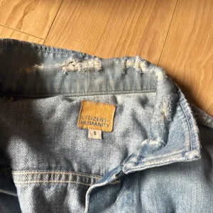 Citizens of Humanity Classic Denim Jacket thumbnail 2