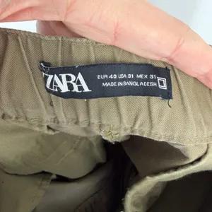 Zara‎ Olive Green Crochet Lace Panel Cargo Pants Utility Wide Leg Womens Size 31 thumbnail 4