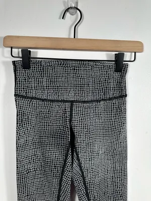 Lululemon Wunder Under Pant III Fall Net White Black‎ Leggings Size 2 thumbnail 5