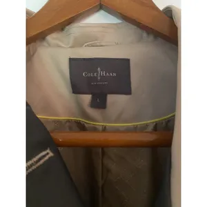 Cole Haan Coat Womens Large Beige Pockets Button Front Casual Jacket Collared thumbnail 4